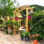 Scharfegger's Raxalpenhof - Zuhause Am Land