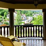 Scharfegger's Raxalpenhof - Zuhause Am Land 4*