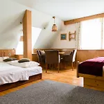 Scharfegger's Raxalpenhof - Zuhause Am Land