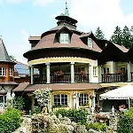 Hotel Scharfegger's Raxalpenhof - Zuhause Am Land 4*