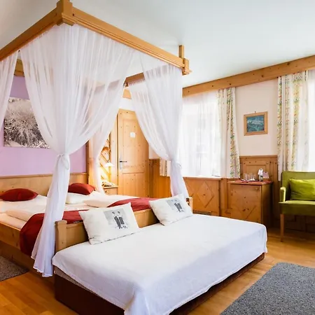 Hotel Scharfegger's Raxalpenhof - Zuhause Am Land Reichenau