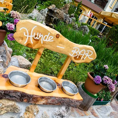 Scharfegger's Raxalpenhof - Zuhause Am Land Hotel 4*