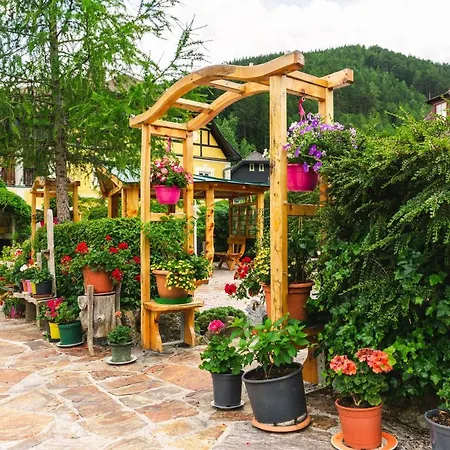 Scharfegger's Raxalpenhof - Zuhause Am Land