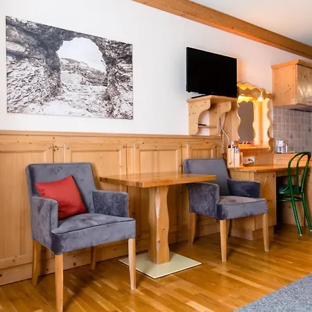 Scharfegger's Raxalpenhof - Zuhause Am Land Hotel