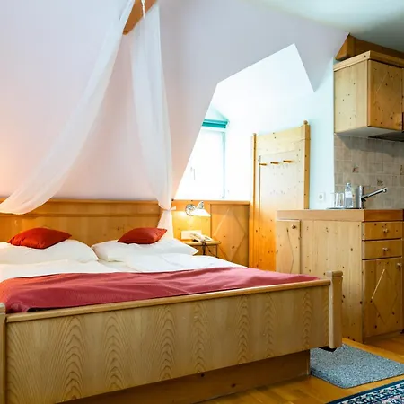Scharfegger's Raxalpenhof - Zuhause Am Land Hotel