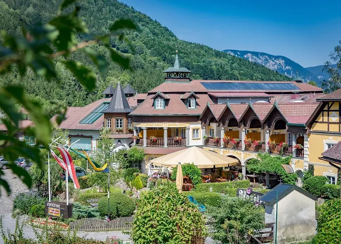 ホテル Scharfegger's Raxalpenhof - Zuhause Am Land