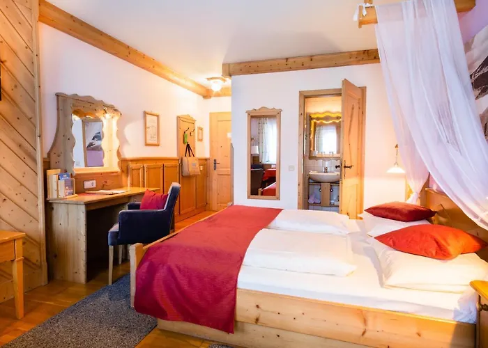ホテル Scharfegger's Raxalpenhof - Zuhause Am Land 4*