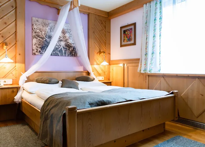 Scharfegger's Raxalpenhof - Zuhause Am Land 4*